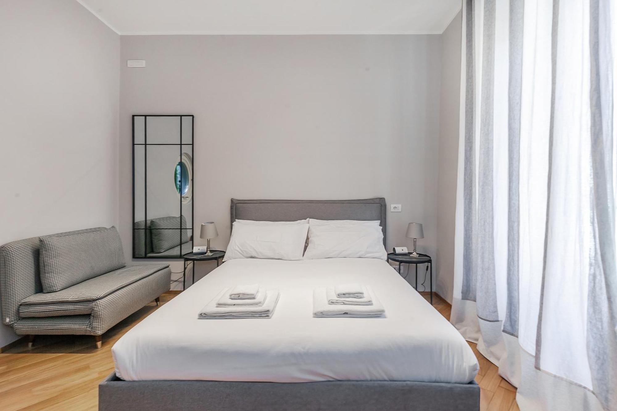 San Babila Prestige - A Few Steps From Duomo Appartamento *